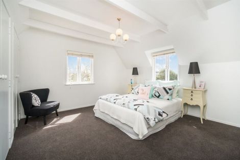 Photo of property in 1/14 Otakau Road, Milford, Auckland, 0620