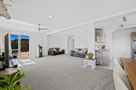 Photo of property in 9 Austral Place, Cromwell, 9310