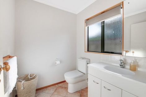 Photo of property in 71a Bay Street, Red Beach, 0932