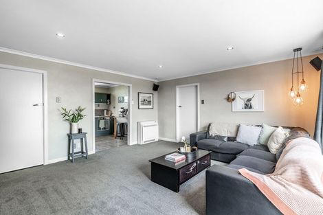 Photo of property in 62 Oteramika Road, Rockdale, Invercargill, 9812