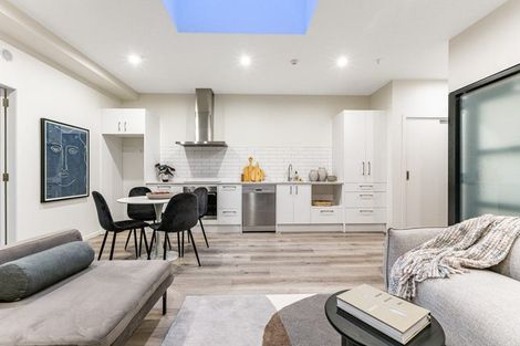 Photo of property in 305/2 Onepu Road, Kilbirnie, Wellington, 6022