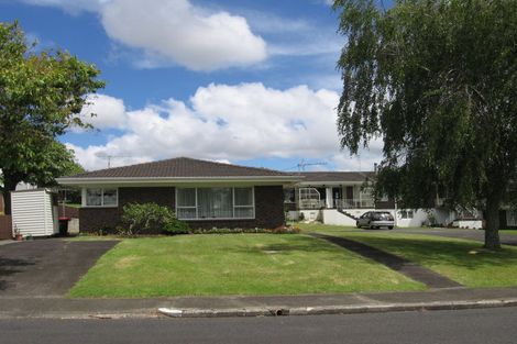 Photo of property in 4/5 Ryburn Road, Mount Wellington, Auckland, 1062