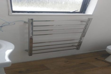 Photo of property in 42 Kamahi Street, Stokes Valley, Lower Hutt, 5019