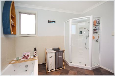 Photo of property in 2076 Tangimoana Road, Tangimoana, Palmerston North, 4473