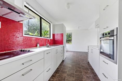 Photo of property in 22 Orton Street, Glenfield, Auckland, 0627