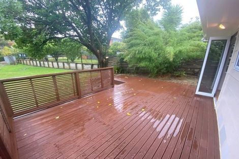 Photo of property in 84 Ravenwood Drive, Forrest Hill, Auckland, 0620