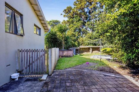 Photo of property in 23 Prudence Place, Oakura, 4314