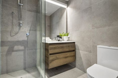 Photo of property in 9a Windlass Street, Long Bay, Auckland, 0630