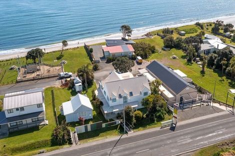 Photo of property in 312 Hokianga Harbour Drive, Omapere, Kaikohe, 0473