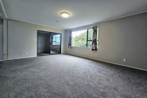 Photo of property in 1/151 Te Irirangi Drive, Flat Bush, Auckland, 2019