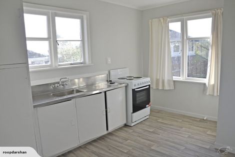 Photo of property in 3 White Swan Road, Mount Roskill, Auckland, 1041