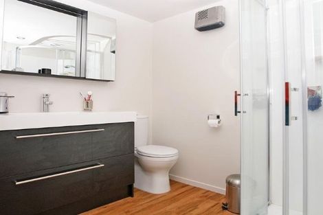 Photo of property in 17 Sugarloaf Road, Brooklyn, Wellington, 6021