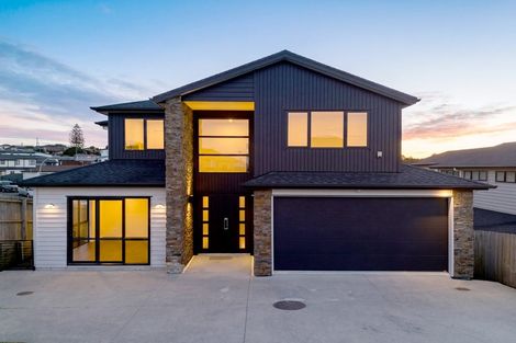 Photo of property in 32 Mcwhirters Farm Lane, Massey, Auckland, 0614