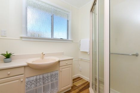 Photo of property in 18 Gisborne Terrace, Opunake, 4616