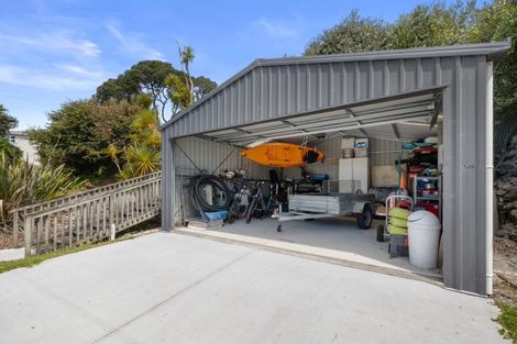 Photo of property in 890 Cove Road, Waipu, 0582