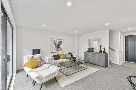 Photo of property in 14e Ropata Avenue, Point England, Auckland, 1072