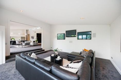 Photo of property in 27a Phoenix Avenue, Hokowhitu, Palmerston North, 4410