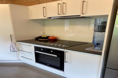 Photo of property in 108a Tauhinu Road, Miramar, Wellington, 6022