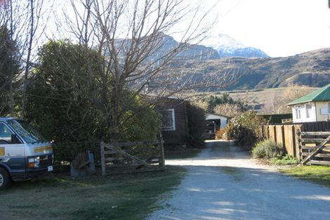 Photo of property in 48 Argyle Place, Glenorchy, 9372