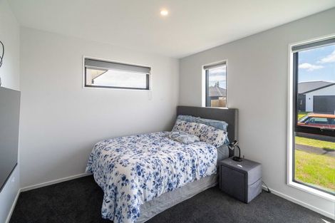 Photo of property in 17 Llew Summers Street, Belfast, Christchurch, 8051