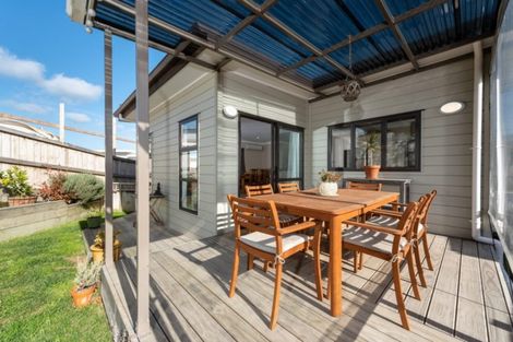 Photo of property in 9 Rochfort Crescent, Pyes Pa, Tauranga, 3112