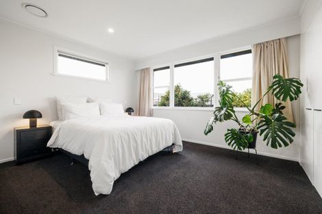 Photo of property in 121 Bryant Road, St Andrews, Hamilton, 3200