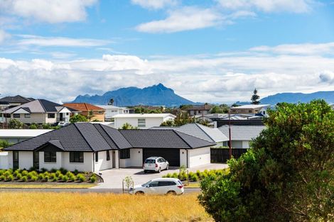 Photo of property in 20 Kihi Place, Ruakaka, 0116