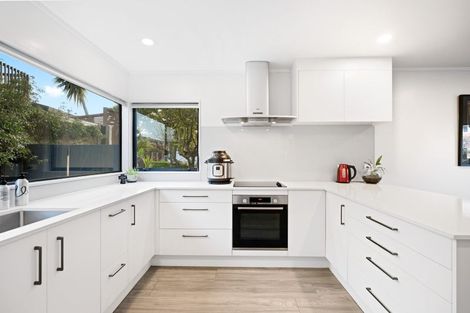 Photo of property in 11 Willowfield Place, Pukete, Hamilton, 3200