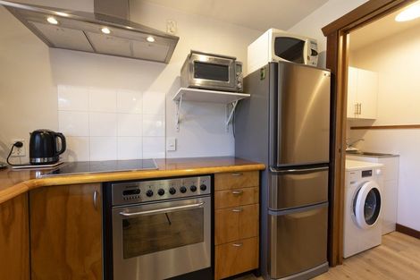 Photo of property in 5 Penfold Square, Leithfield, 7481