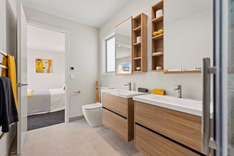 Photo of property in 8 Montiicola Drive, Papamoa Beach, Papamoa, 3118