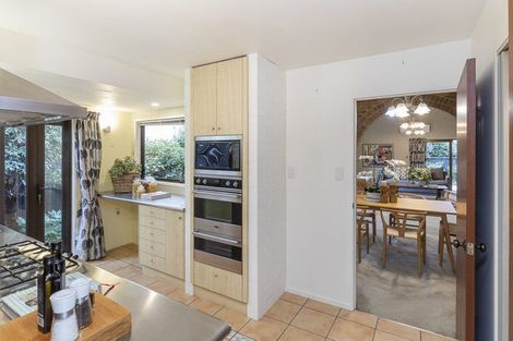 Photo of property in 21 Dunrobin Place, Avonhead, Christchurch, 8042