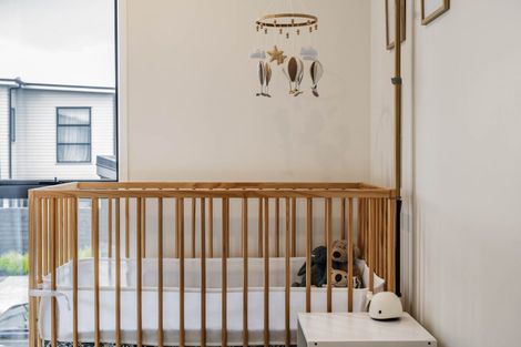 Photo of property in 10 Walter Merton Road, Hobsonville, Auckland, 0616