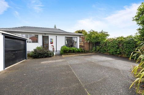 Photo of property in 2/57 Solar Road, Glen Eden, Auckland, 0602