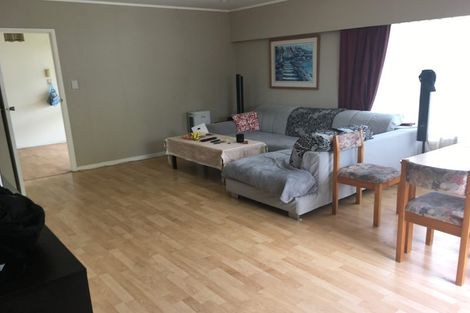 Photo of property in 44 Marywil Crescent, Hillcrest, Auckland, 0627