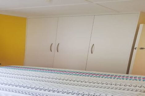 Photo of property in 130 Owhiro Bay Parade, Owhiro Bay, Wellington, 6023