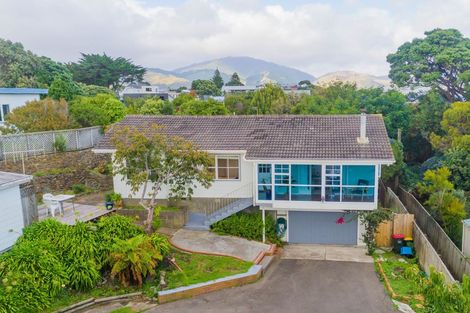 Photo of property in 10 Poplar Avenue, Raumati South, Paraparaumu, 5032