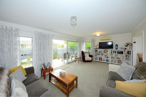 Photo of property in 65 Saint Heliers Crescent, Aranui, Christchurch, 8061