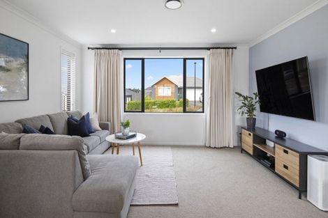 Photo of property in 33 Jonah Lomu Drive, Paerata, Pukekohe, 2124