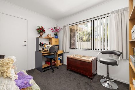 Photo of property in 43b Maxwells Road, Otumoetai, Tauranga, 3110