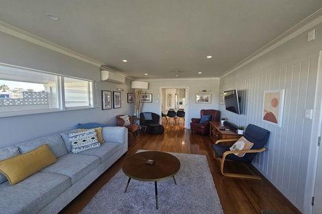 Photo of property in 46 Pitau Road, Mount Maunganui, 3116