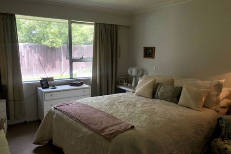 Photo of property in 2/4 Roker Street, Somerfield, Christchurch, 8024