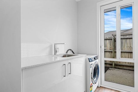 Photo of property in 6 Bamber Crescent, Halswell, Christchurch, 8025