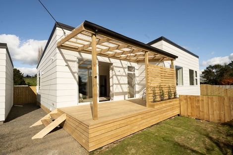 Photo of property in 32 Valley Road, Hikurangi, 0114