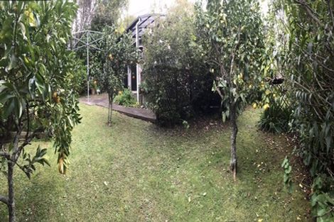 Photo of property in 104 Harmel Road, Glendene, Auckland, 0602