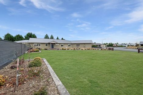 Photo of property in 35 Irishman Drive, Twizel, 7901