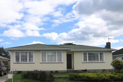 Photo of property in 21 Clyde Street, Levin, 5510