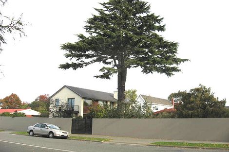 Photo of property in 195 Ilam Road, Ilam, Christchurch, 8041
