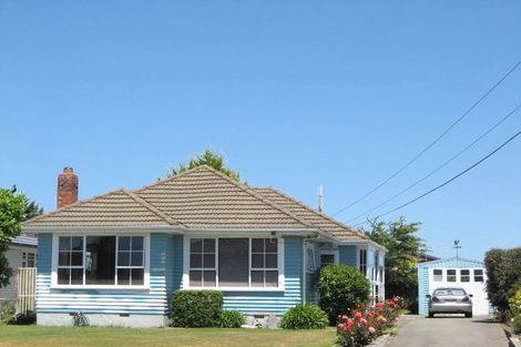 Photo of property in 50 Shortland Street, Wainoni, Christchurch, 8061