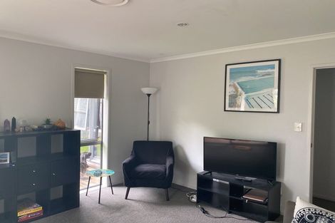 Photo of property in 7 South Street, Papakura, 2110