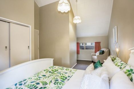 Photo of property in 23 Rembrandt Avenue, Tawa, Wellington, 5028